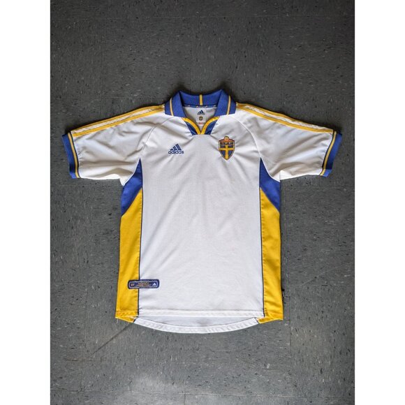 Vintage Adidas Sweden 2000/02 Away Soccer Jersey Football Mens S White - Picture 1 of 9